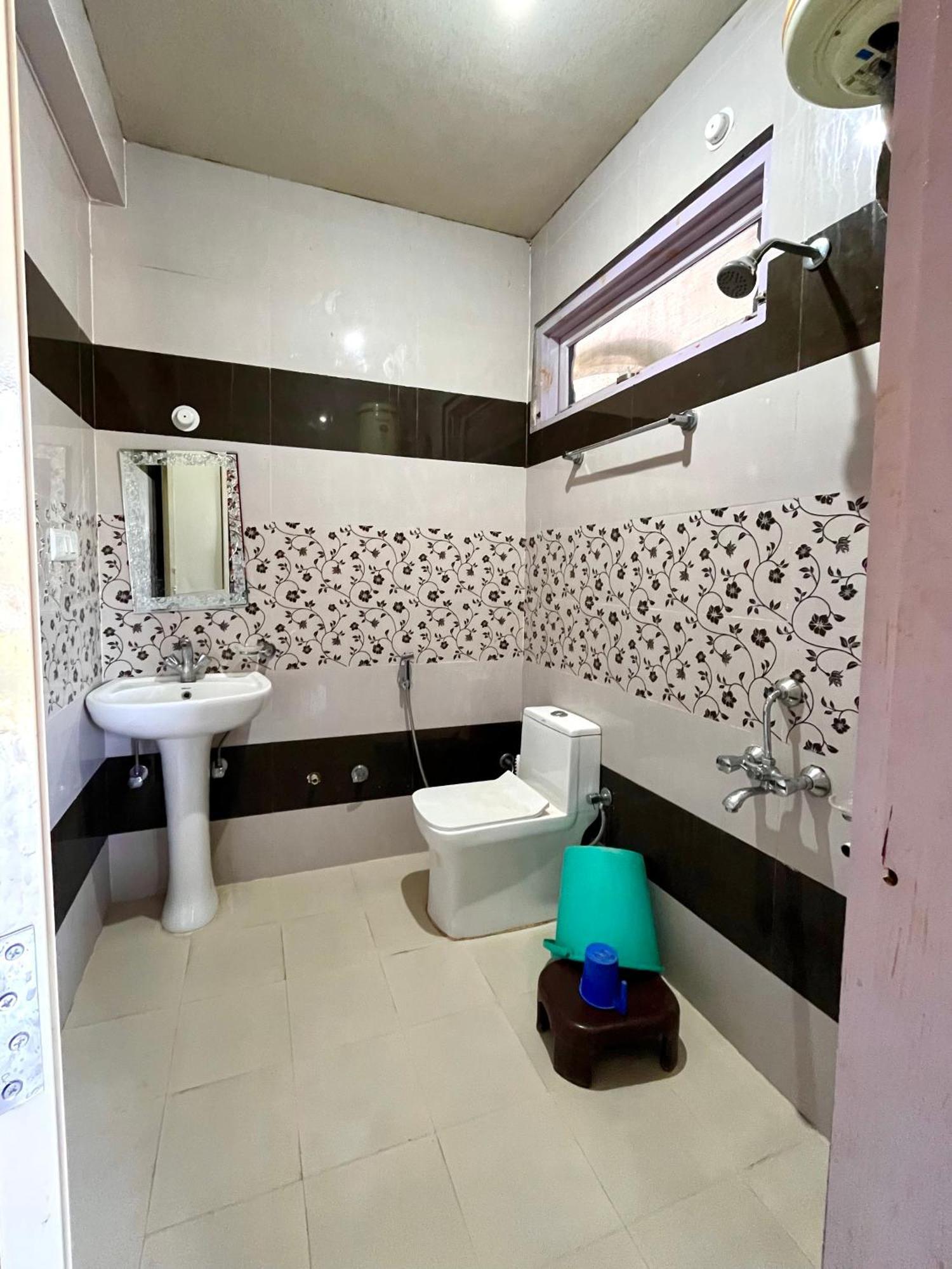 Aiju Hotel Waterland מראה חיצוני תמונה