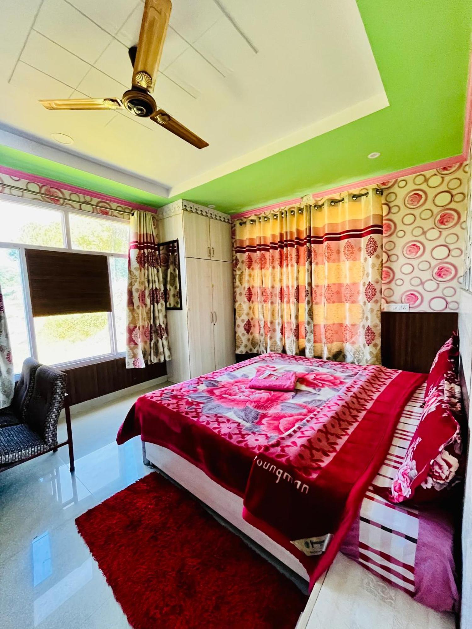 Aiju Hotel Waterland מראה חיצוני תמונה