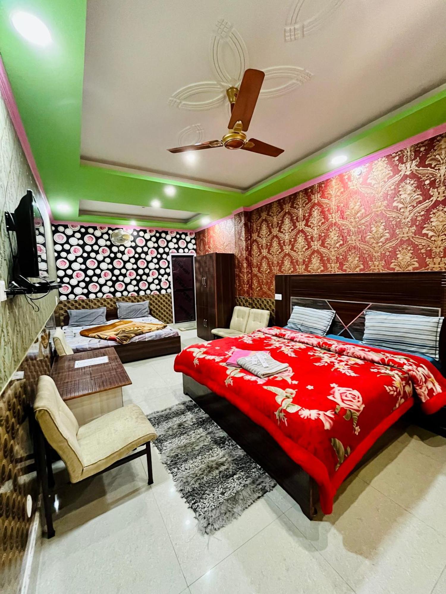 Aiju Hotel Waterland מראה חיצוני תמונה